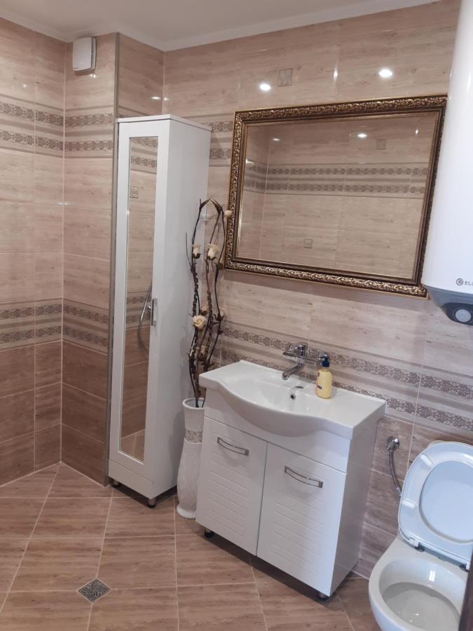 Nish 7 Apartamento Veliko Tŭrnovo Exterior foto